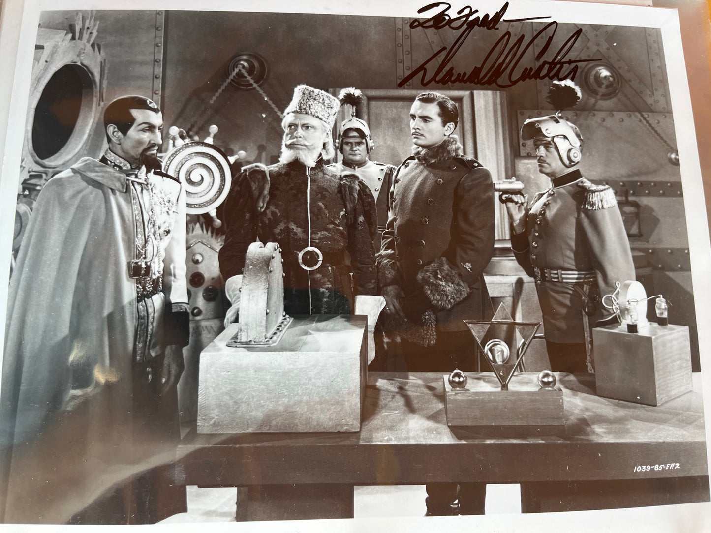 DONALD CURTIS, Flash Gordon Conquers the Universe (1940), autograph