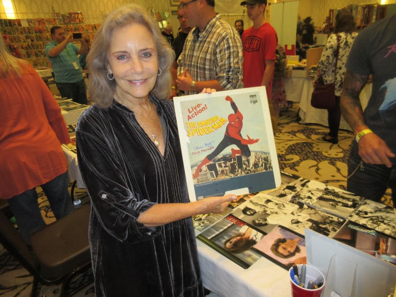 ELLEN BRY, Stuntwoman for SUPERMAN, Spider-Man actress, autograph