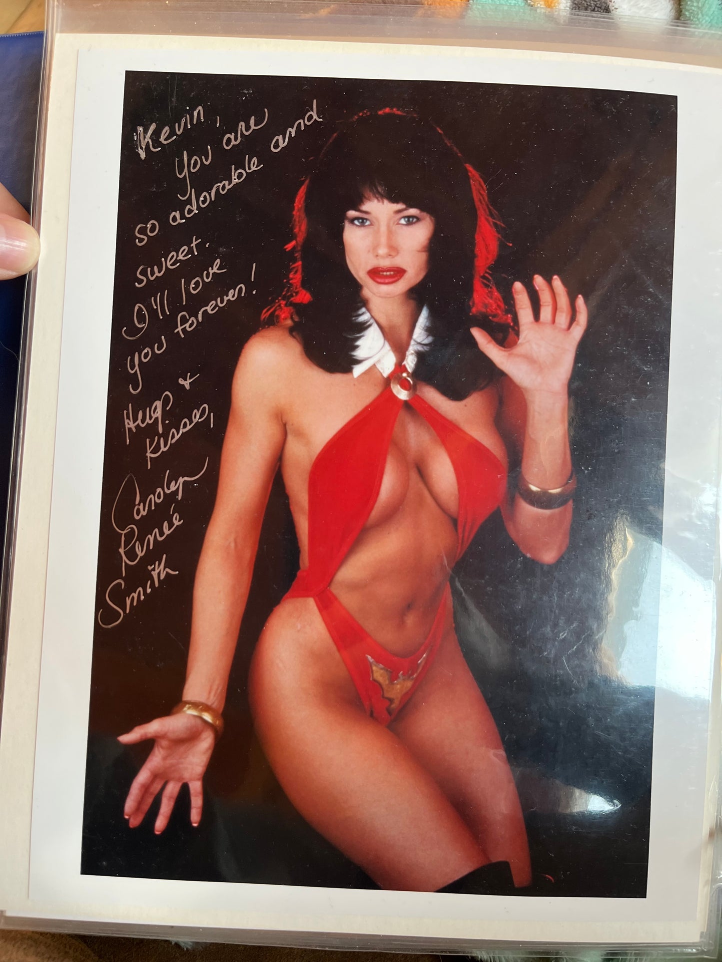 CAROLYN RENEE SMITH, Executive Target, autograph