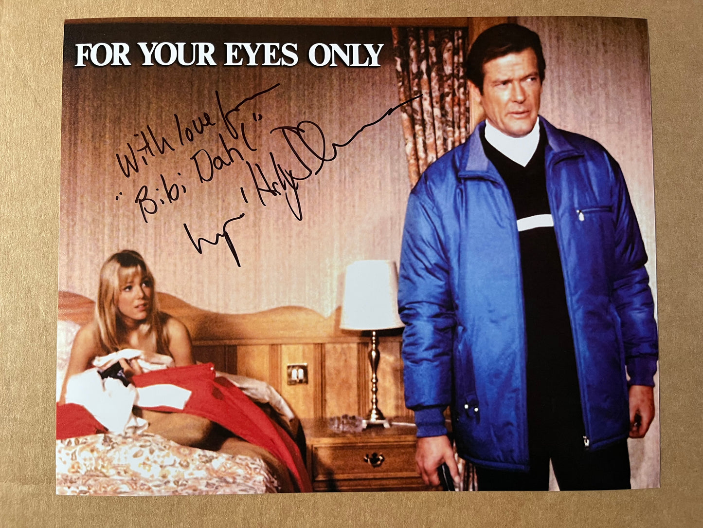 LYNN-HOLLY JOHNSON, 007 James Bond girl FOR YOUR EYES ONLY, autograph
