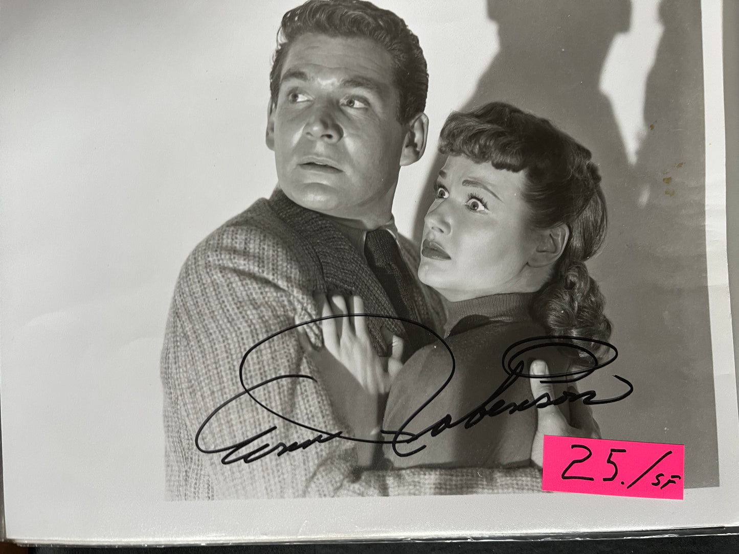 ANN ROBINSON, War of the Worlds, autograph