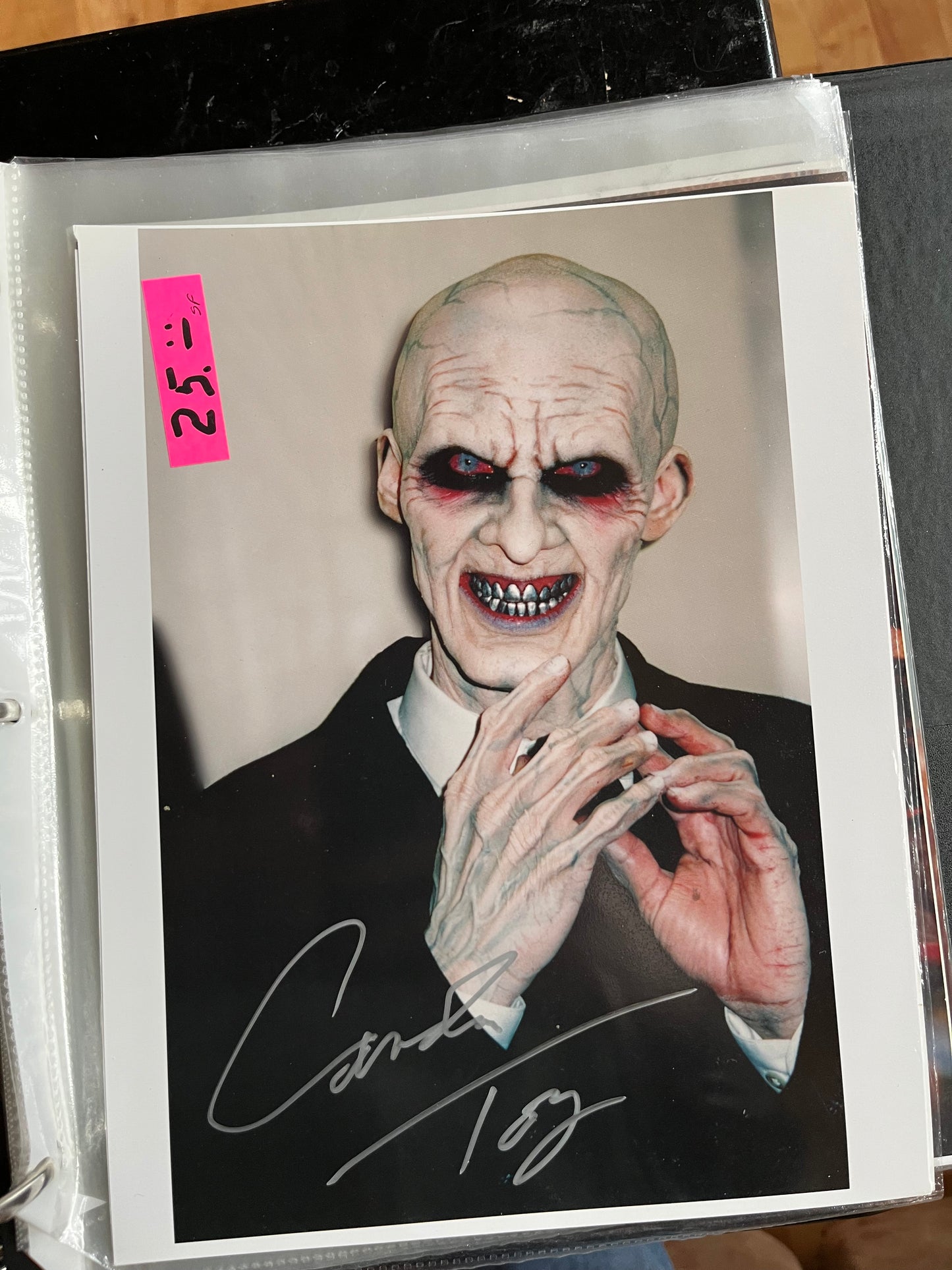 CAMDEN TOY, Buffy, autograph
