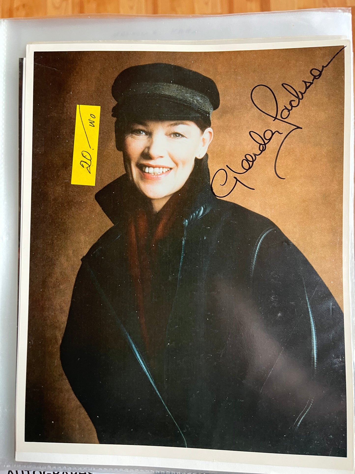 GLENDA JACKSON, autograph
