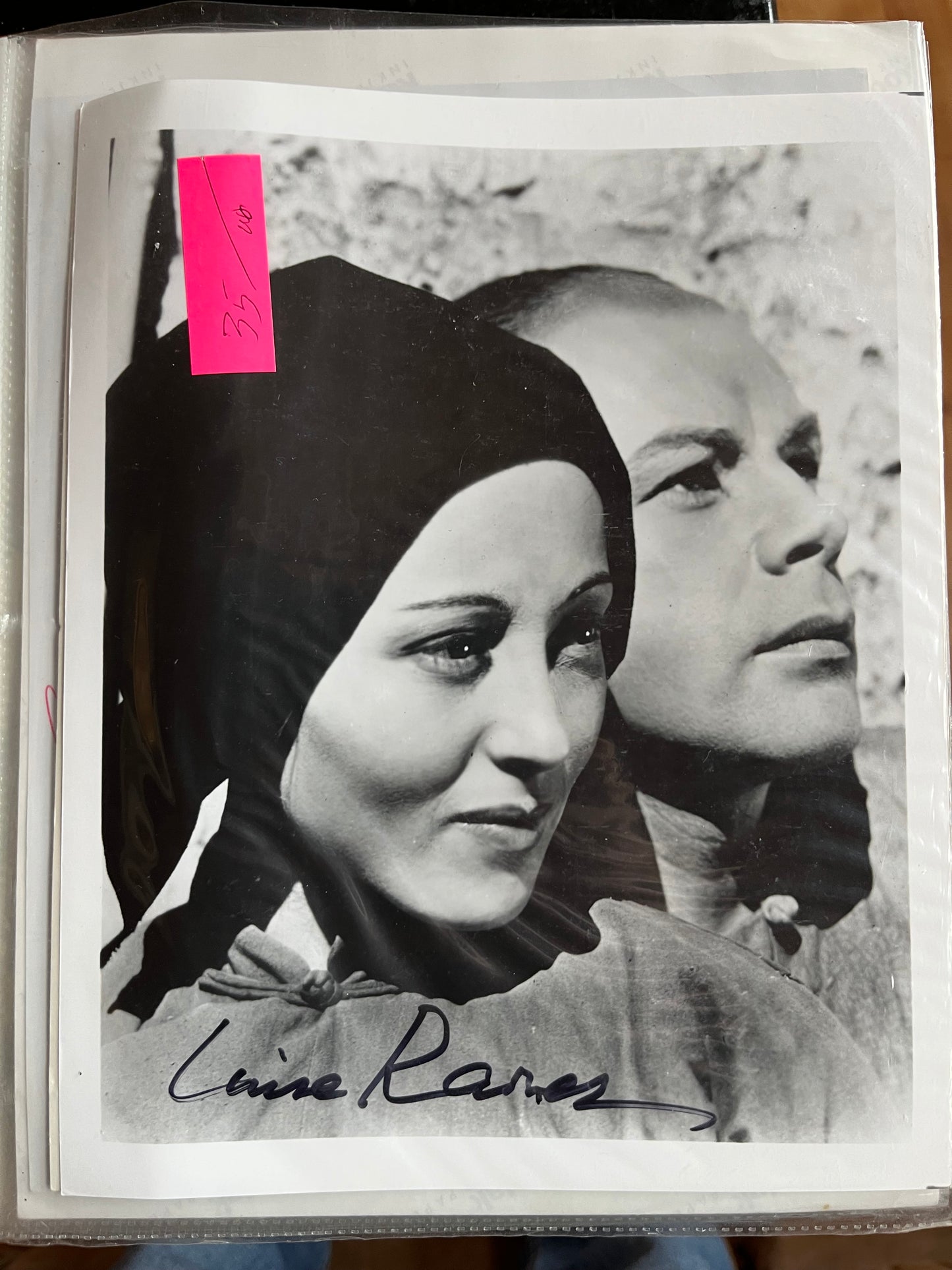 LUISE RAINER, autograph