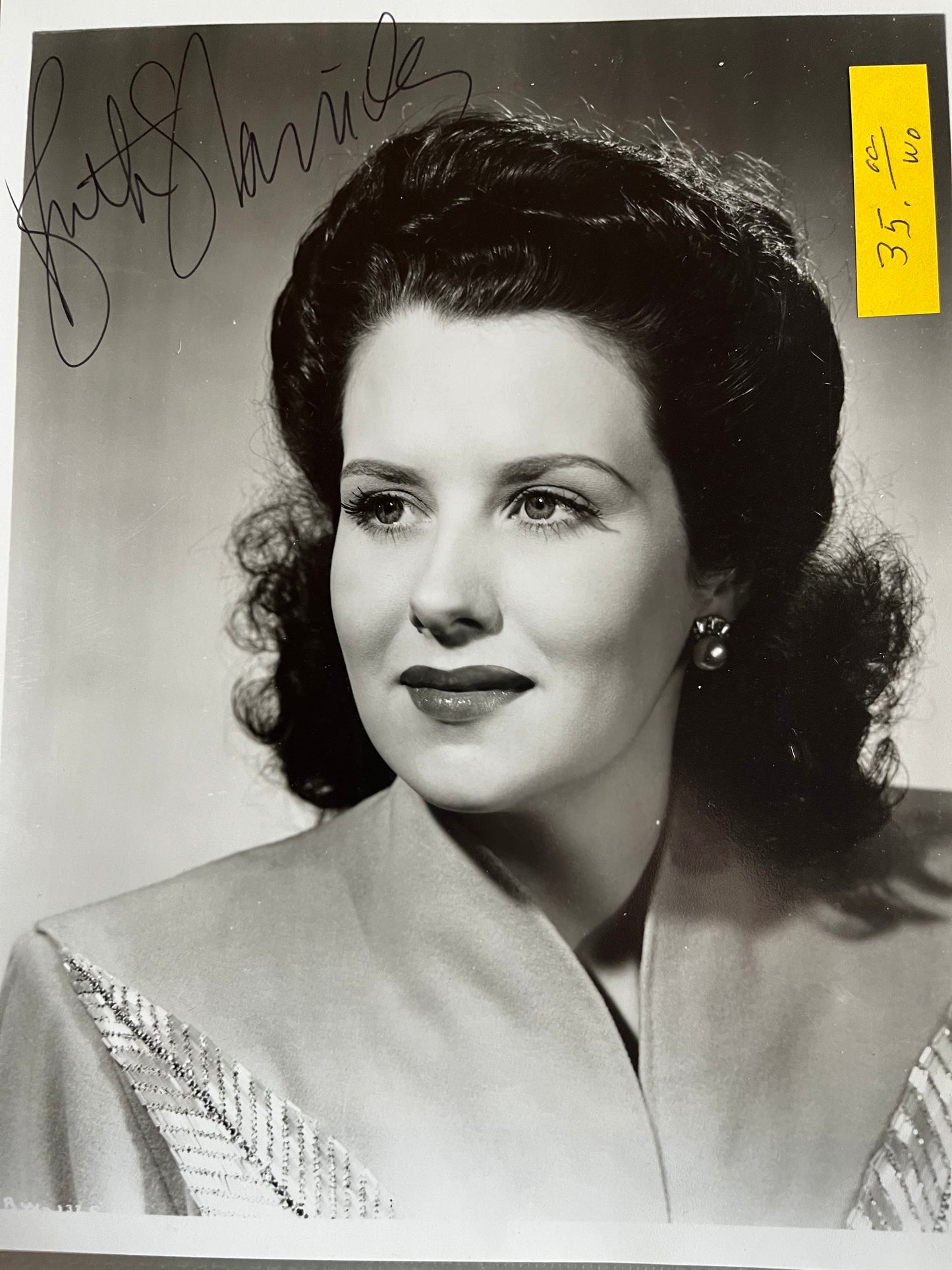 RUTH WARRICK, autograph
