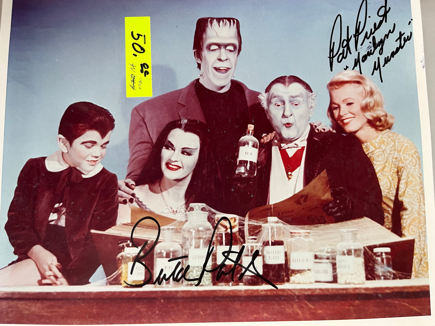 THE MUNSTERS, cast photo, autographs
