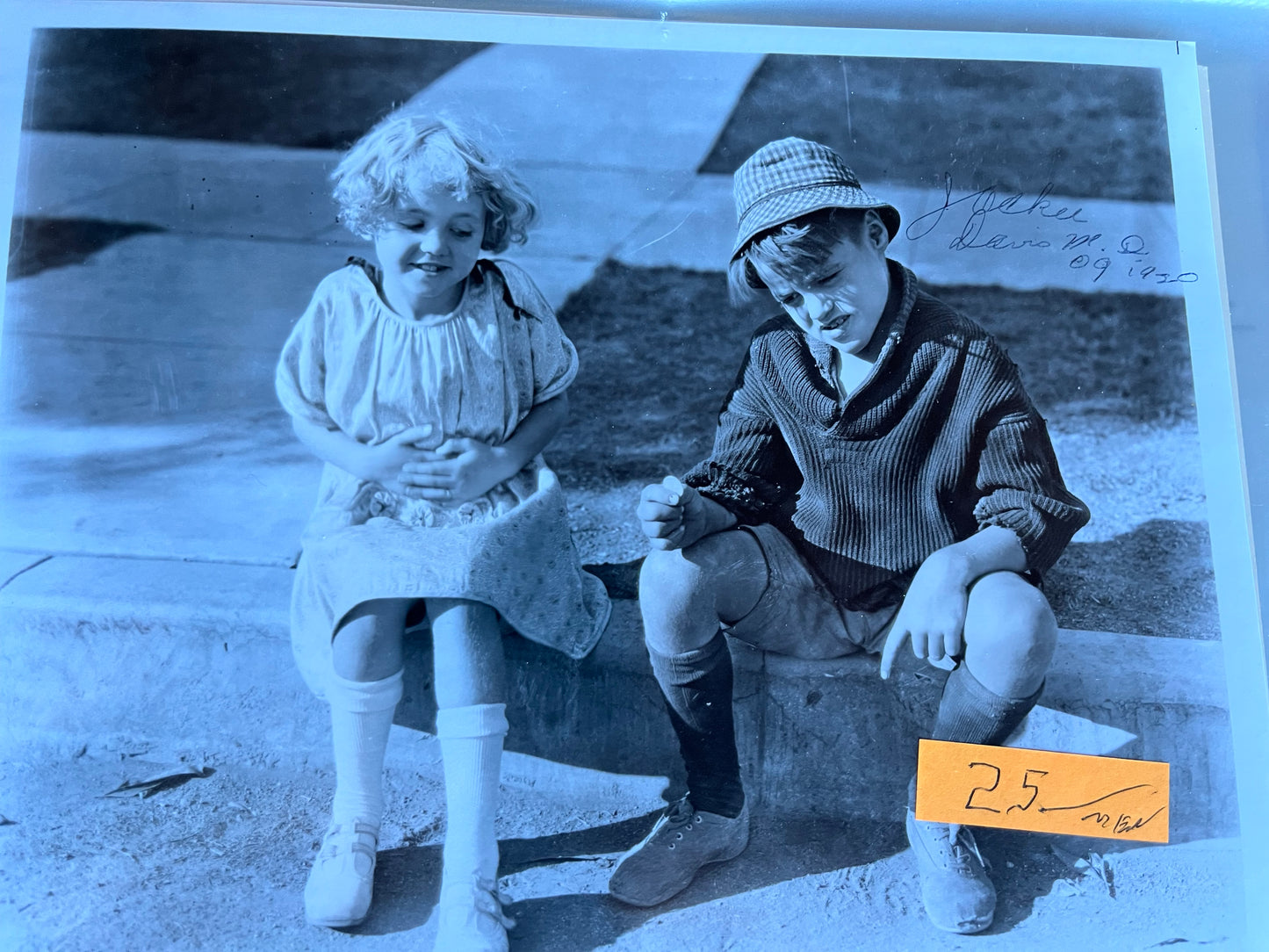 JACKIE DAVIS, autograph