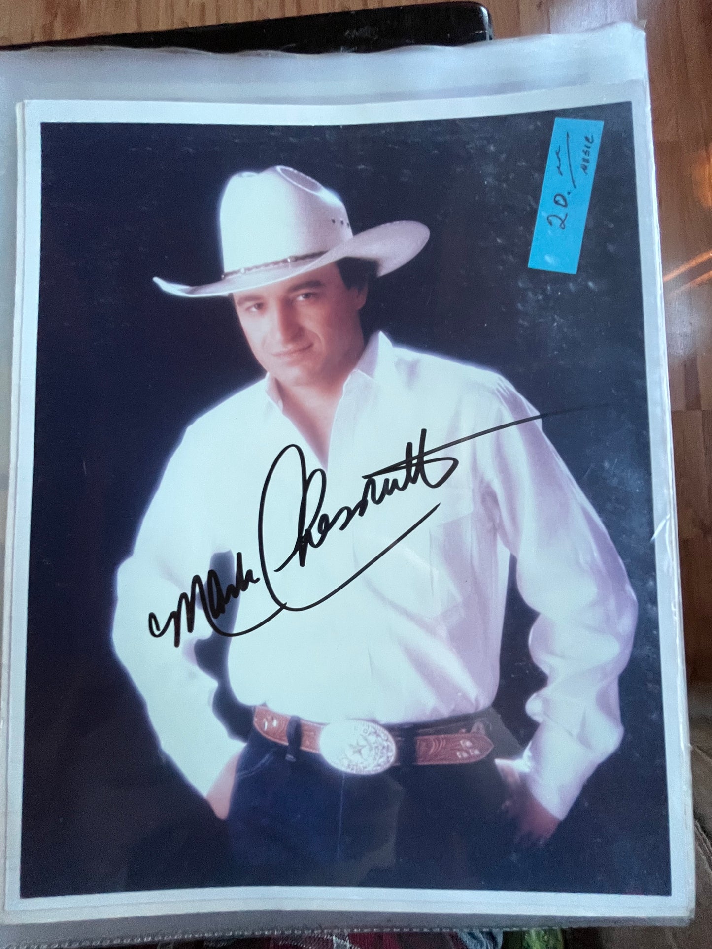 MARK CHESTNUTT, autograph