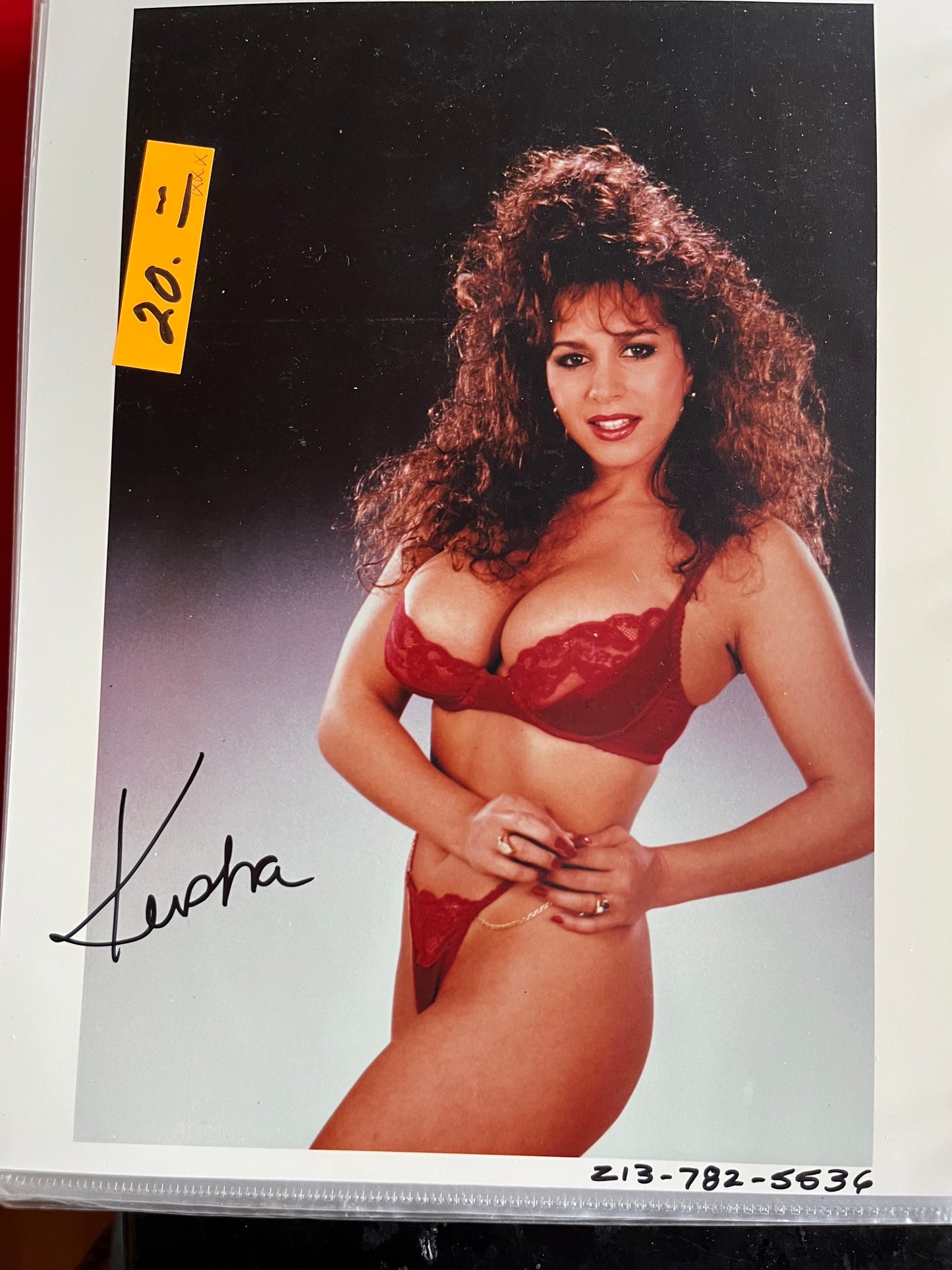 KEISHA, autograph