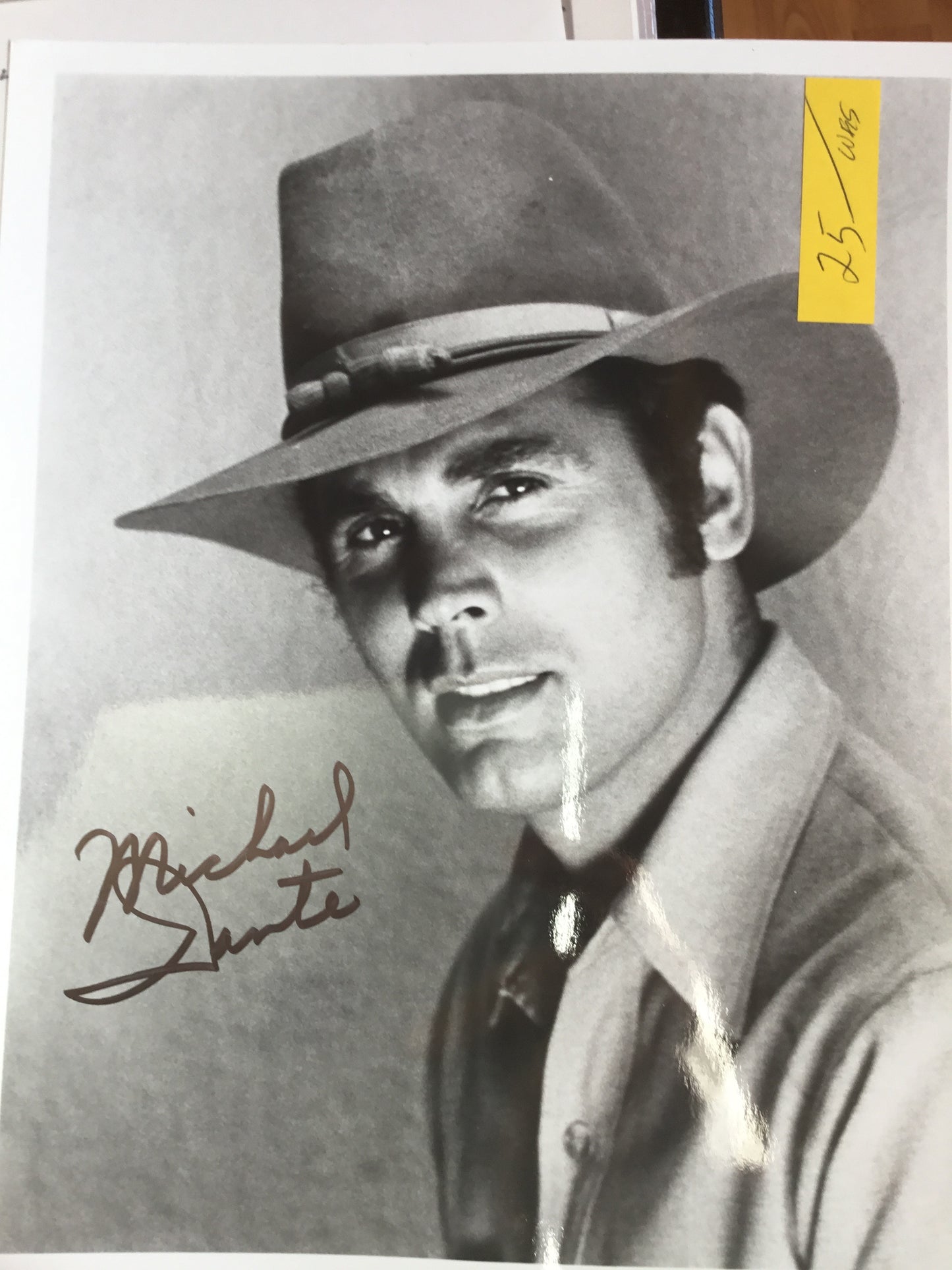 Michael Dante, actor, autograph