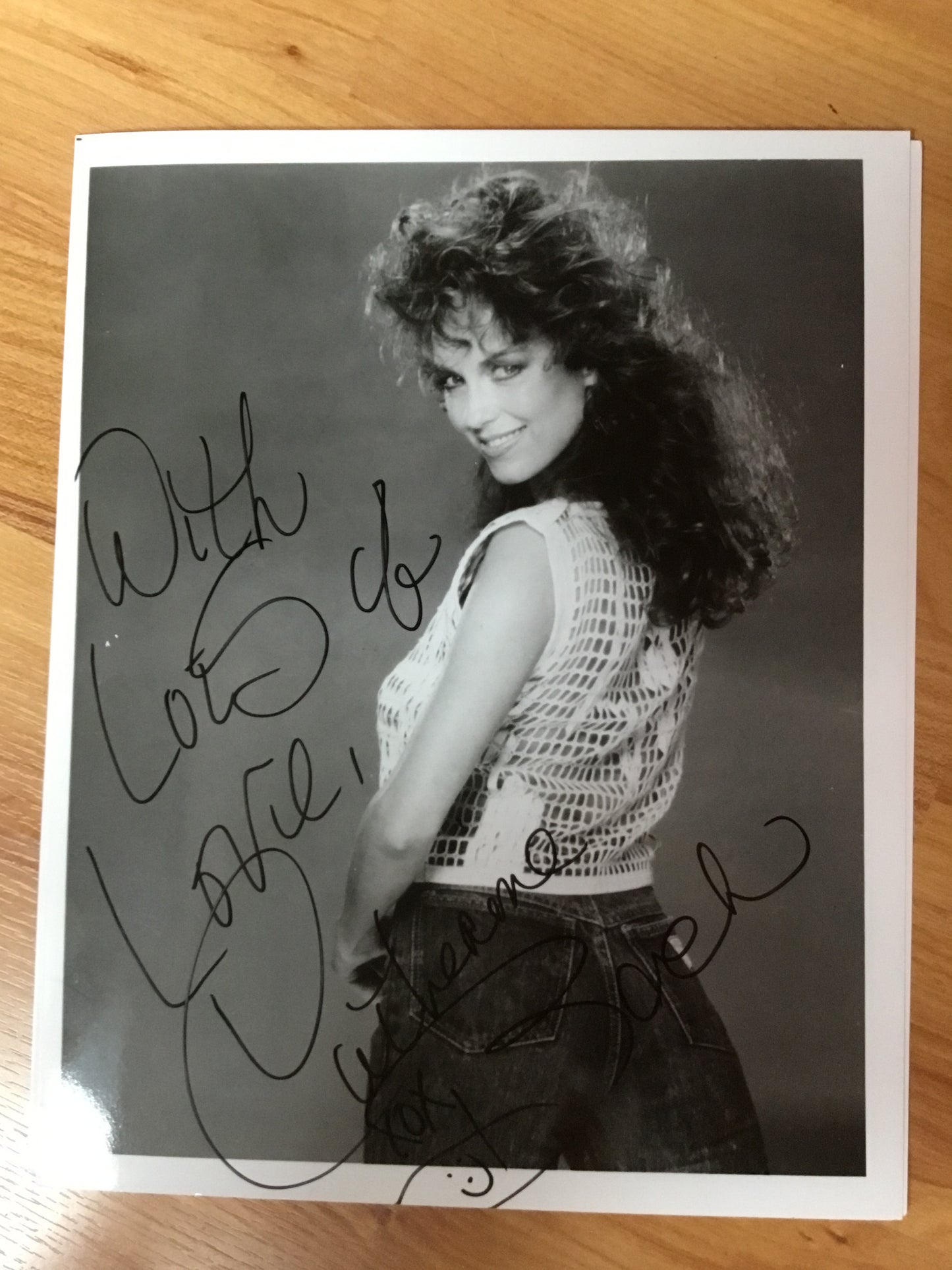 Catherine Bach, DUKES OF HAZARD, autograph