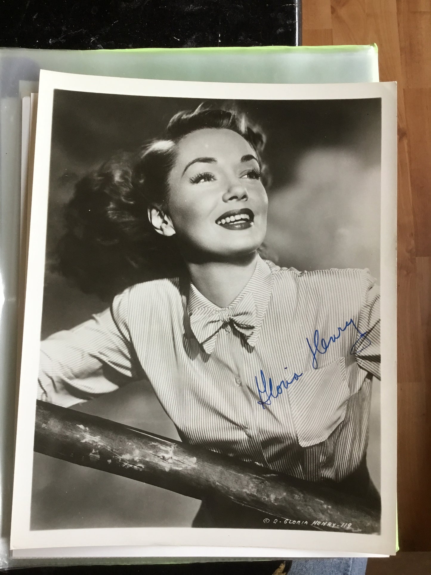 GLORIA HENRY, autograph