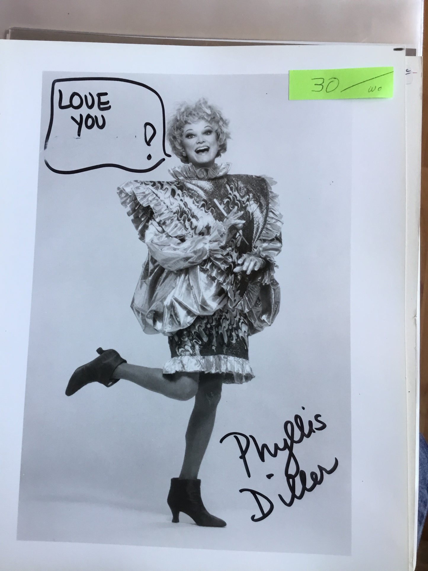 Phyllis Diller, autograph