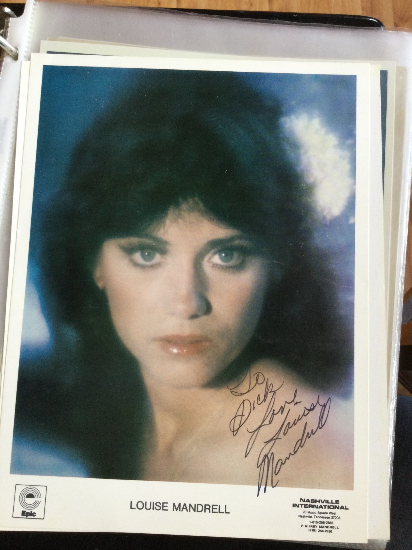LOUISE MANDRELL, autograph