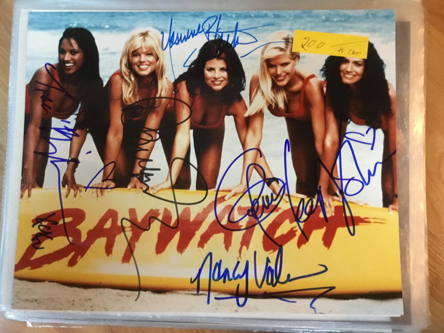 BAYWATCH babes, five autographs