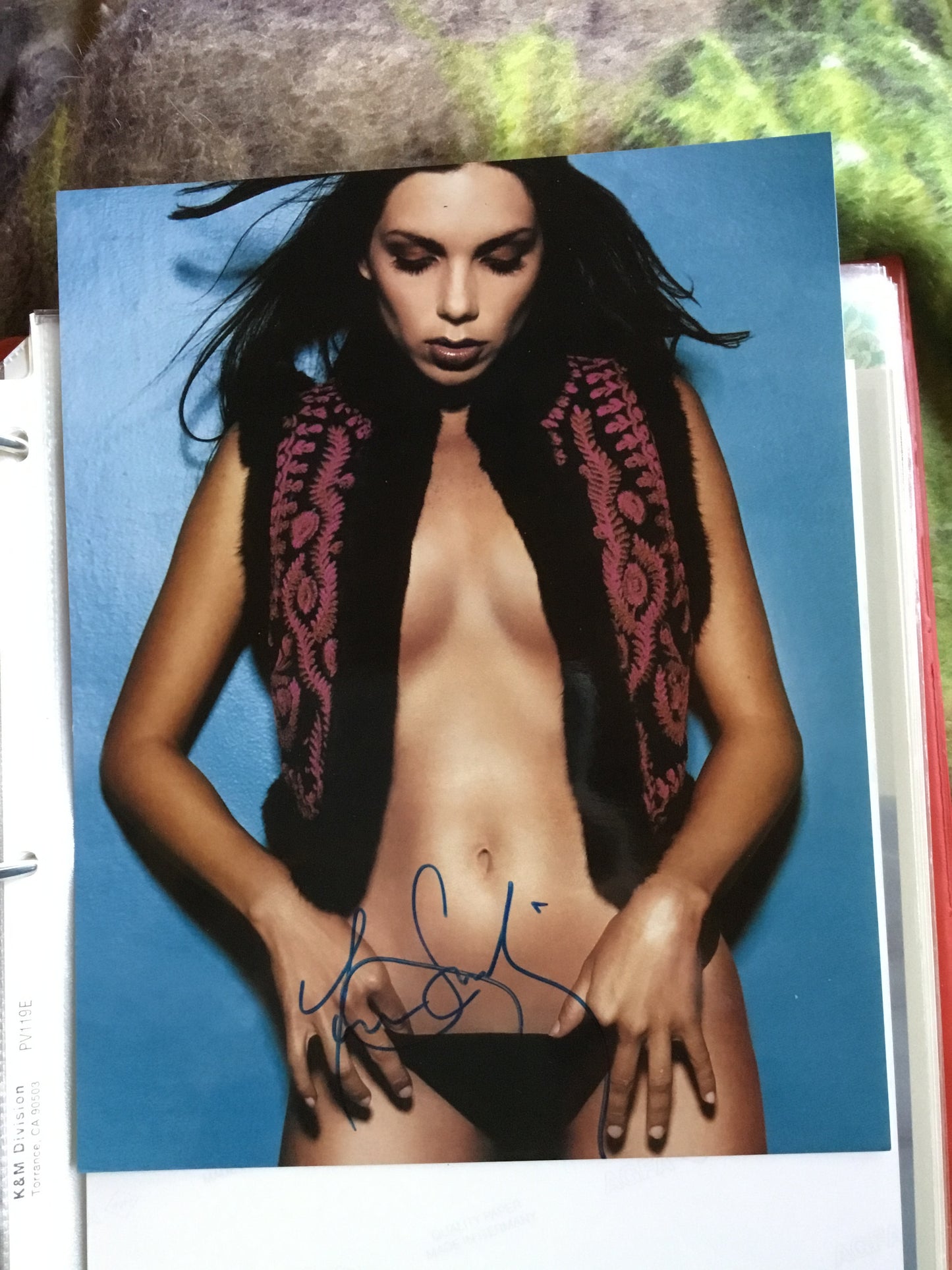 TESSIE SANTIAGO, autograph
