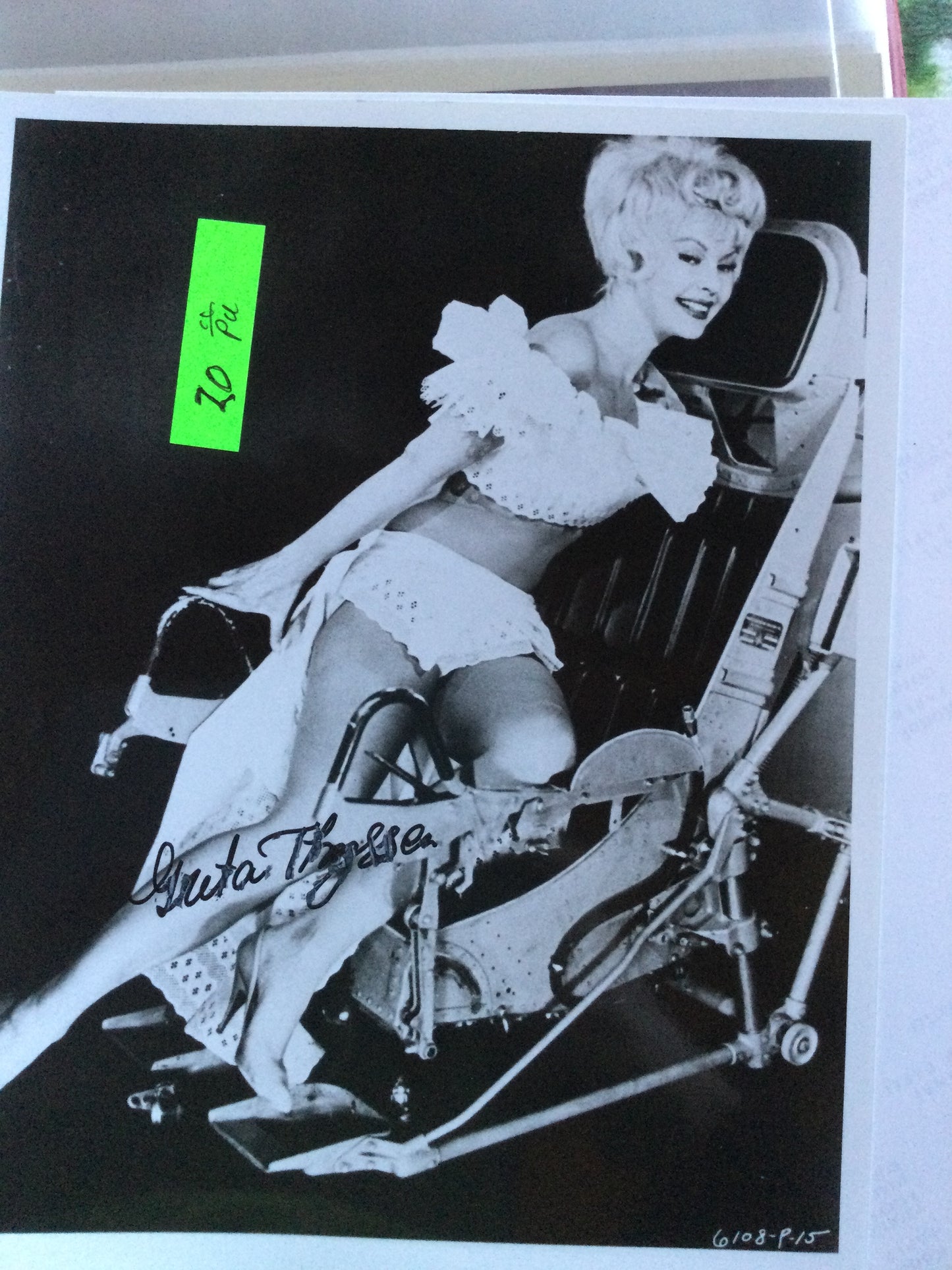 GRETA THYSSEN, autograph