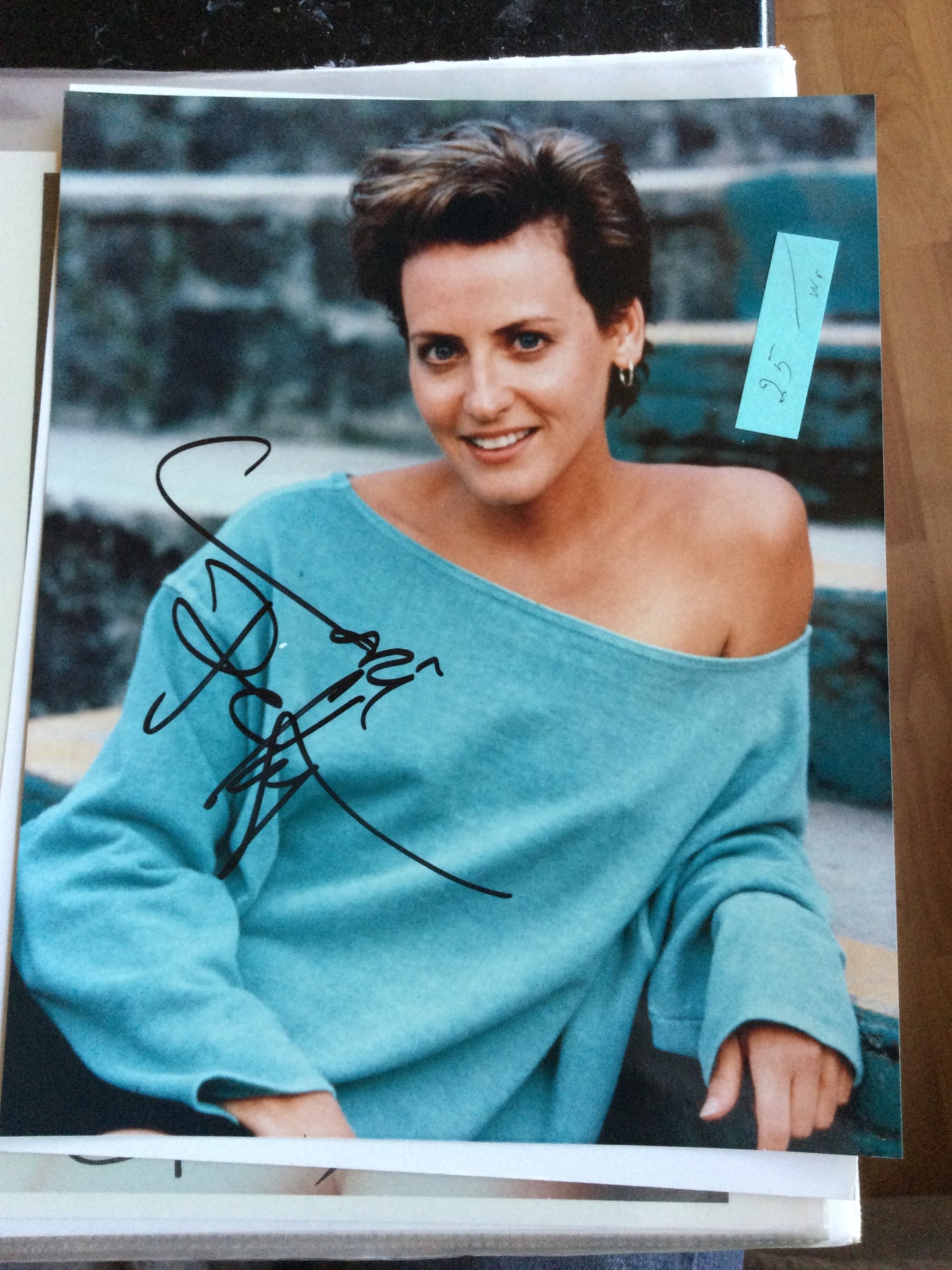 LORI PETTY, Point Break, autograph