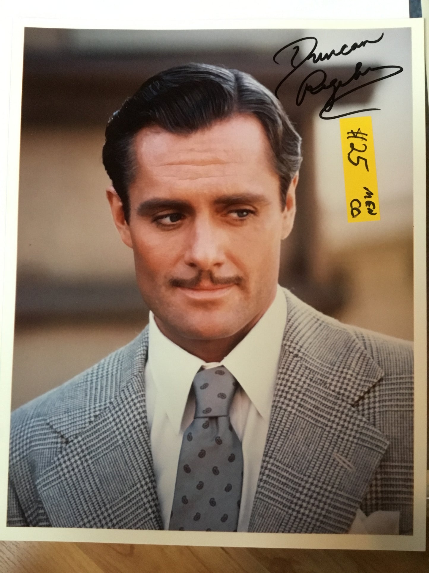 Duncan Regehr autograph