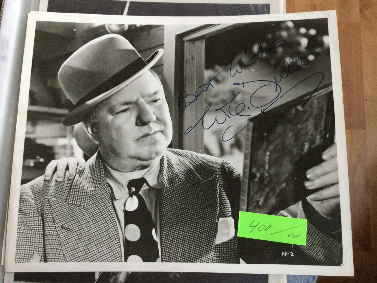 W.C. FIELDS, autograph on photo