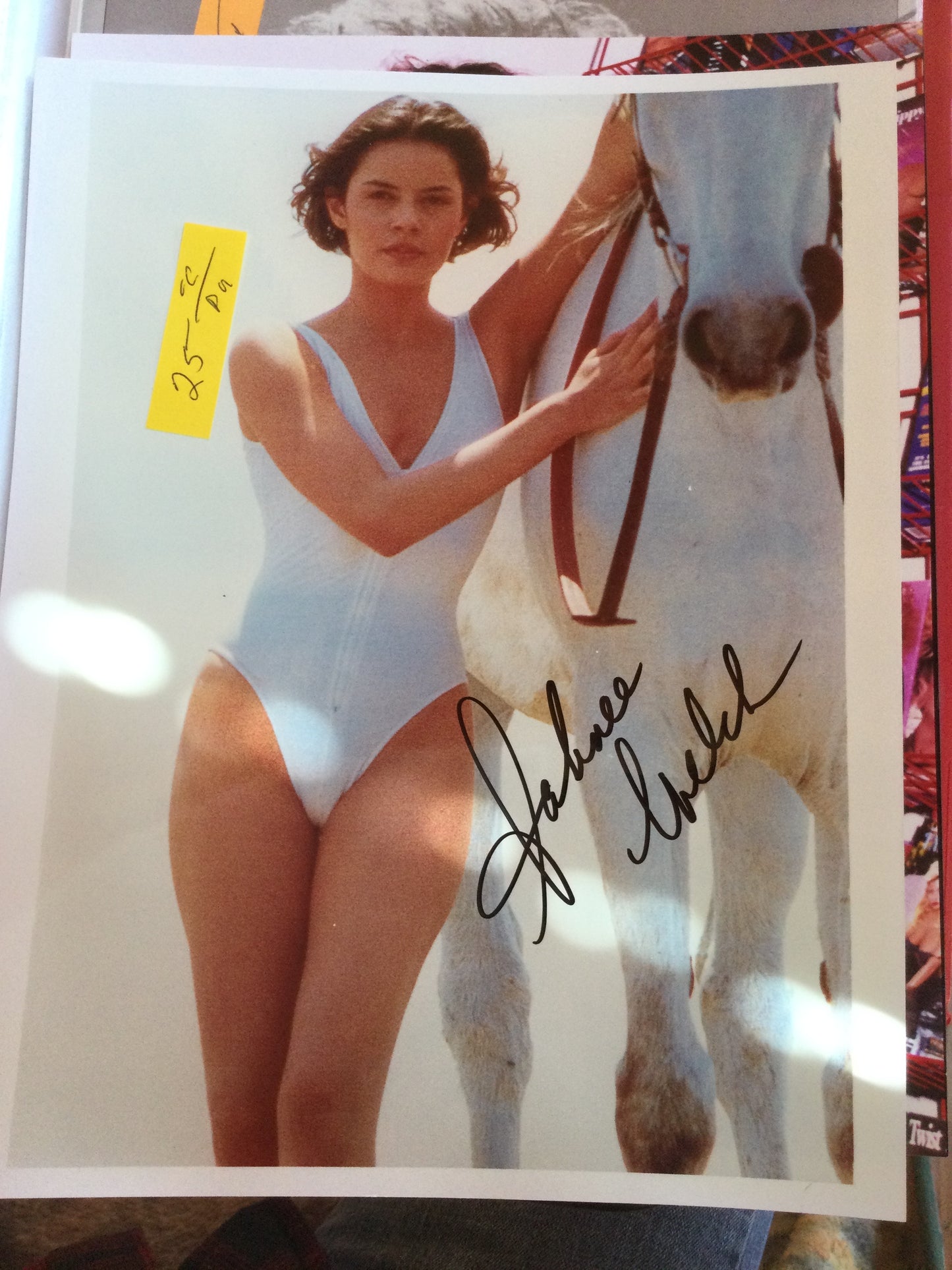 TAHNEE WELCH, autograph