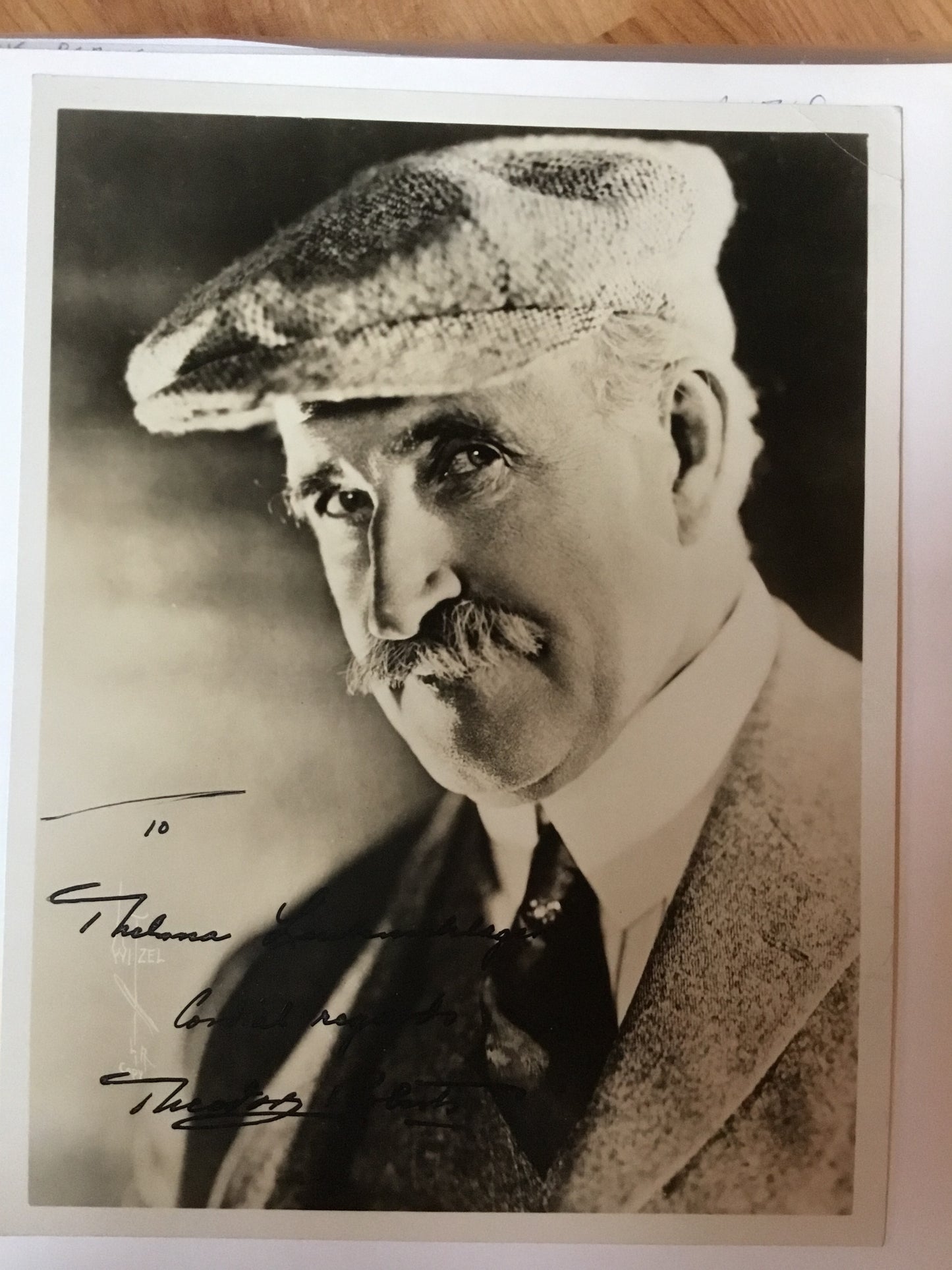 Theodore Roberts, autograph