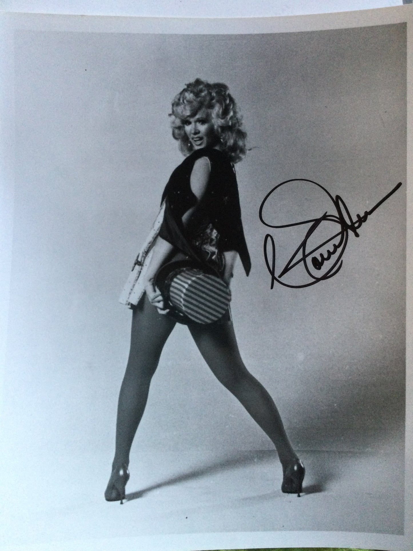CONNIE STEVENS, autograph