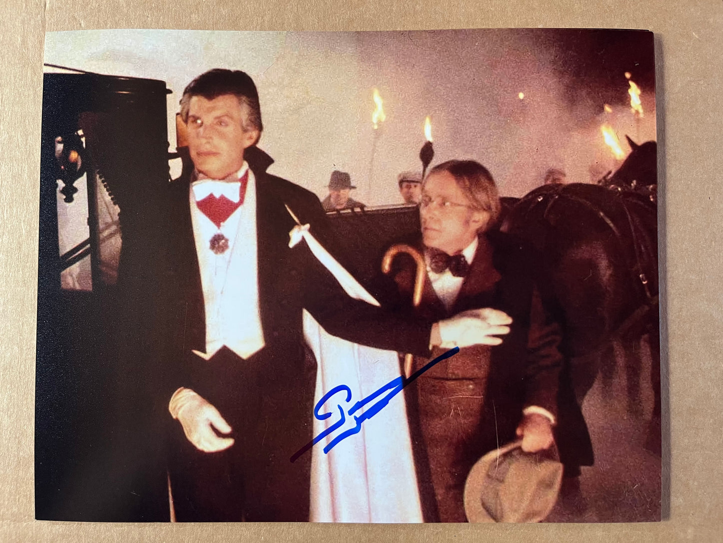 GEORGE HAMILTON, Love at First Bite, autograph
