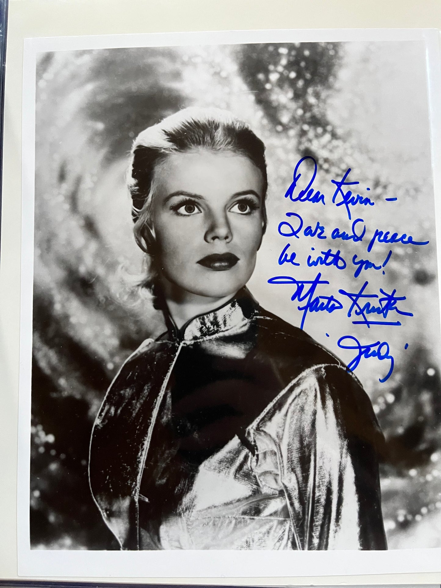 MARTA KRISTEN, Lost in Space, autograph