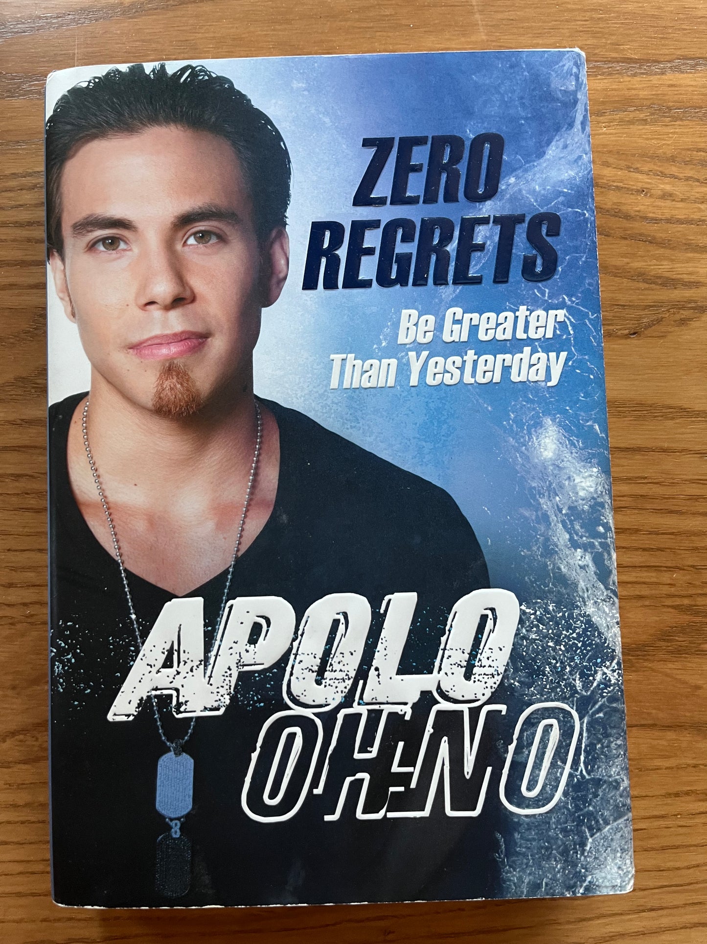 APOLO OHNO, Zero Regrets (autographed book)