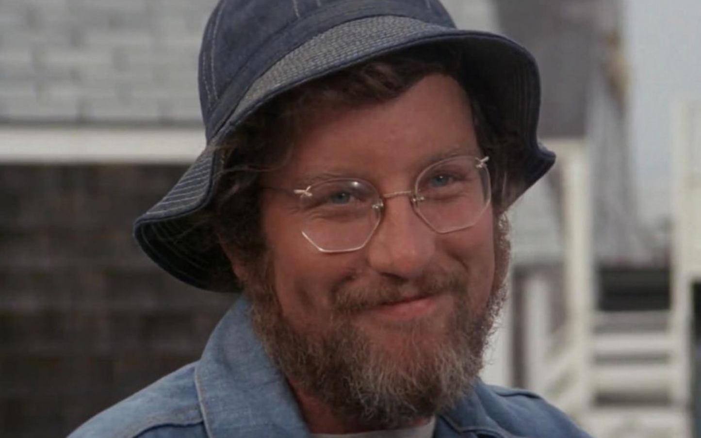 Richard Dreyfuss JAWS autograph (PRE-ORDER)