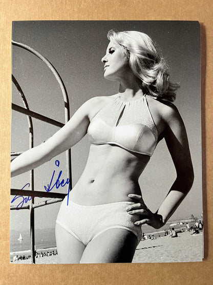 Siv Aberg, Miss Sweden 1964 and BATMAN villain moll, autograph