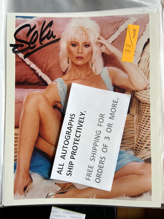SEKA, autograph