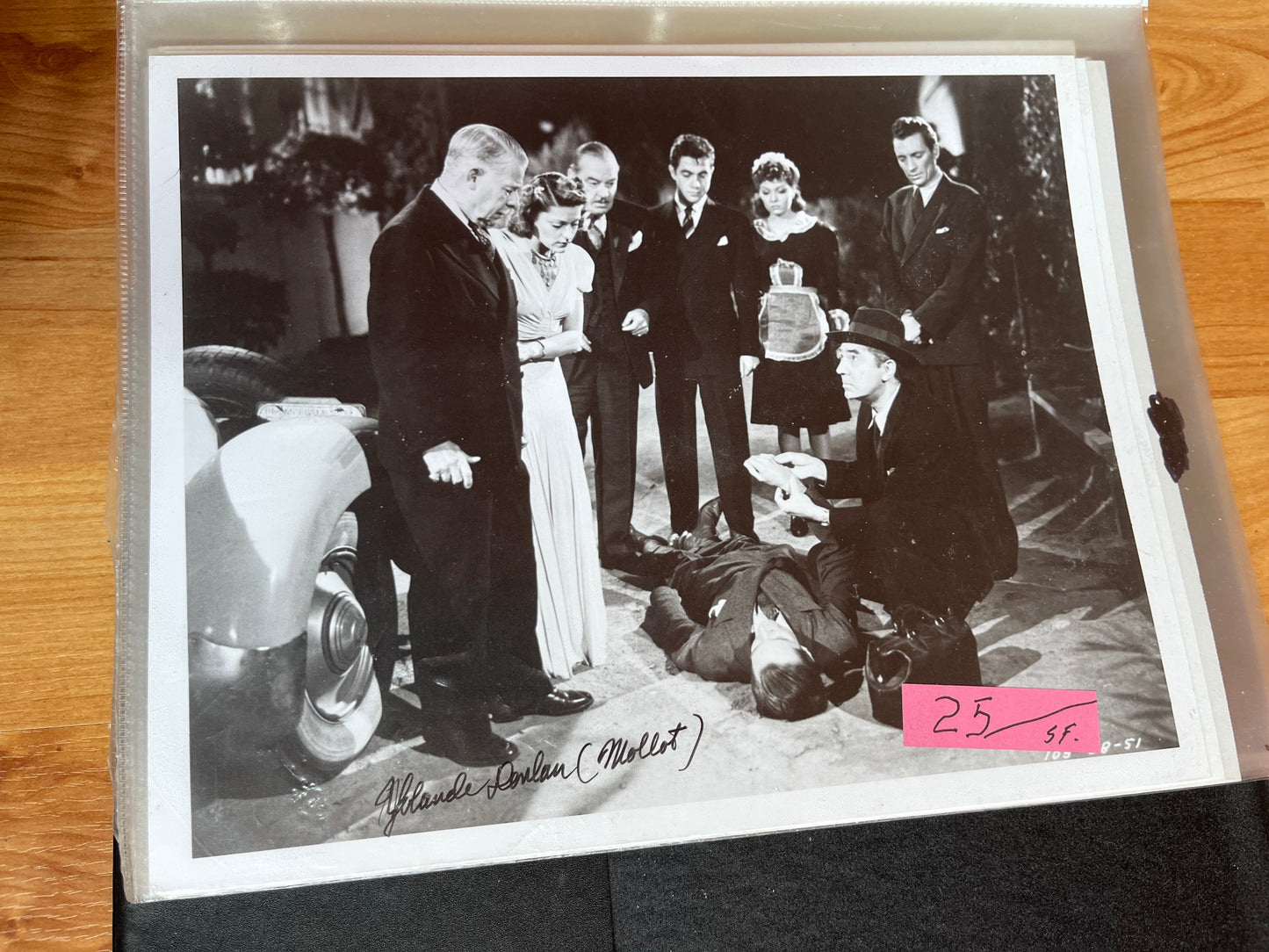 YOLANDE DONLAN, The Devil Bat (1941), autograph