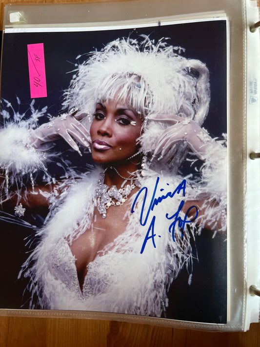 VIVECA A. FOX, autograph