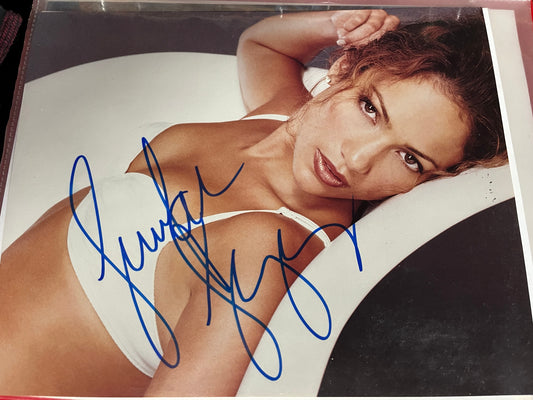 JENNIFER LOPEZ, autograph