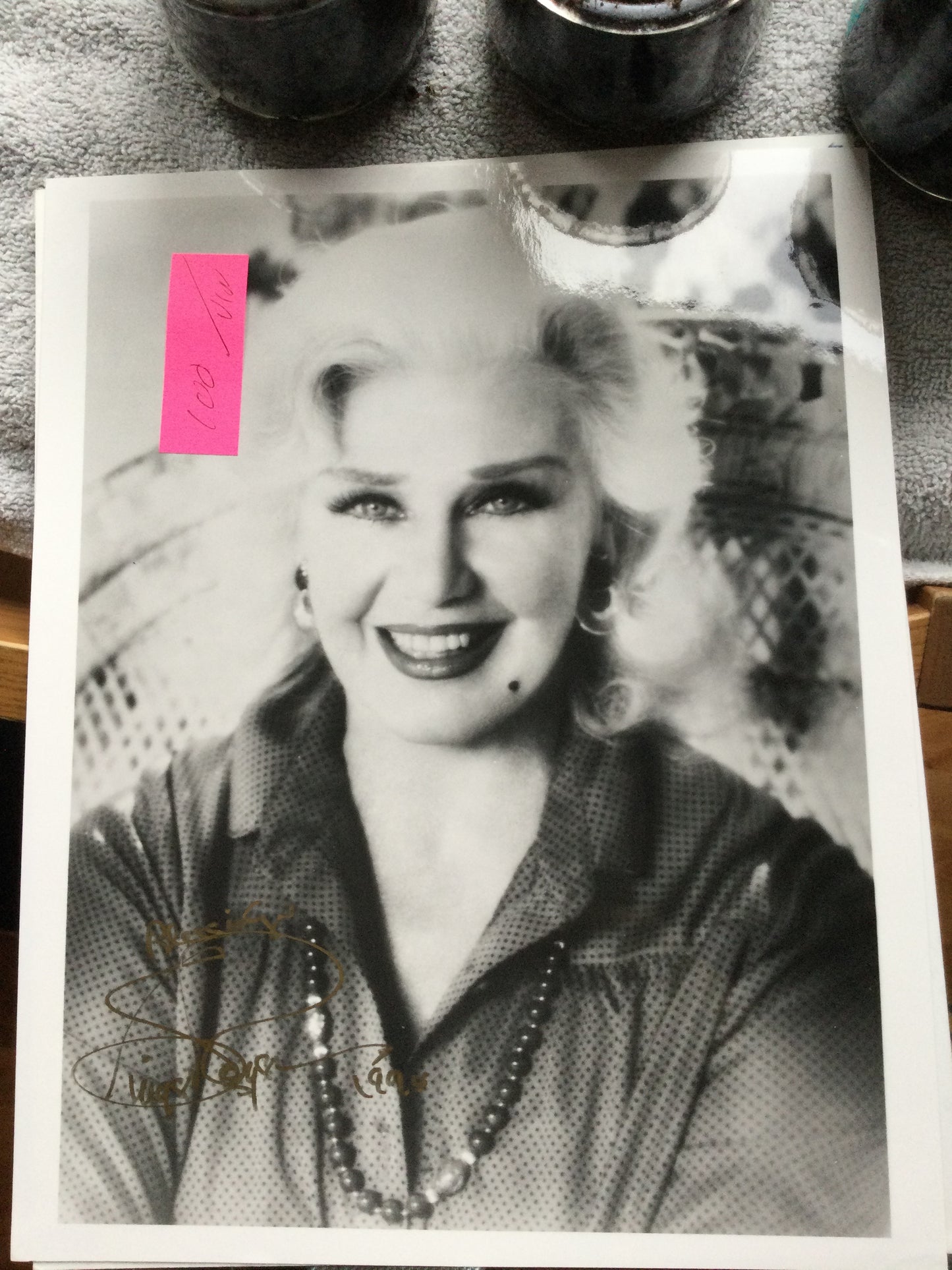 GINGER ROGERS, autograph