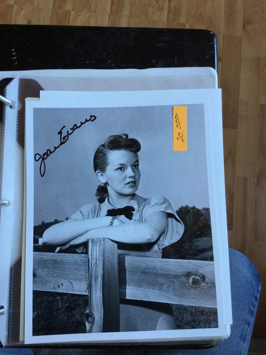 Joan Evans, autograph
