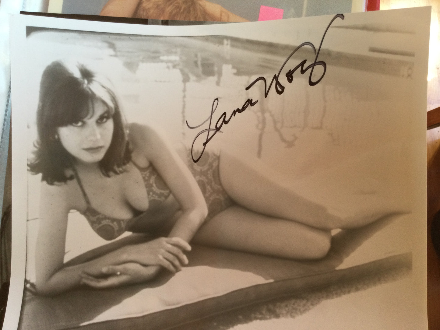LANA WOOD, Bond girl, autograph